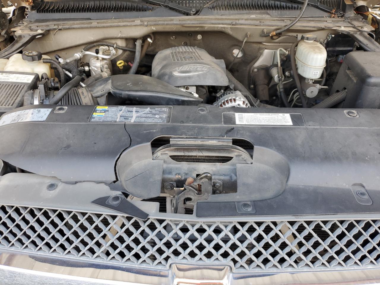 2004 Chevrolet Silverado K2500 Heavy Duty VIN: 1GCHK24U24E125676 Lot: 85902245