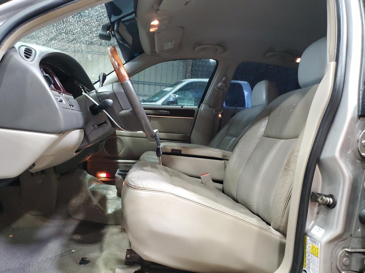 2008 Lincoln Town Car Signature Limited VIN: 2LNHM82V78X636194 Lot: 85179725