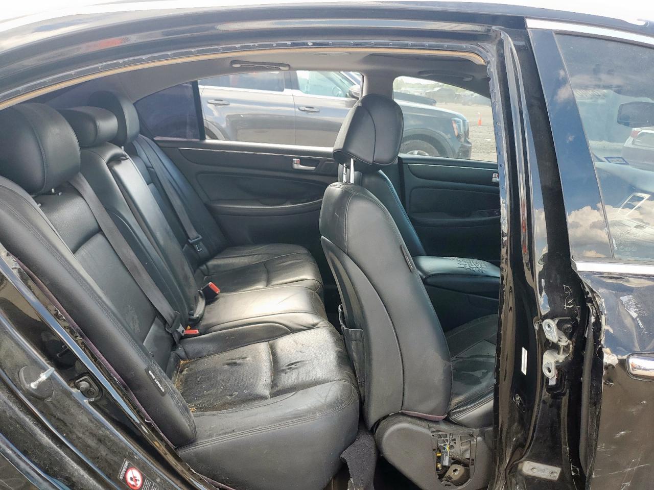 2013 Hyundai Genesis 5.0L VIN: KMHGC4DH3DU220143 Lot: 85481295