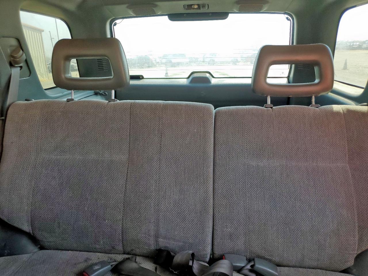 1999 Isuzu Rodeo S VIN: 4S2CK58W1X4381698 Lot: 84927445