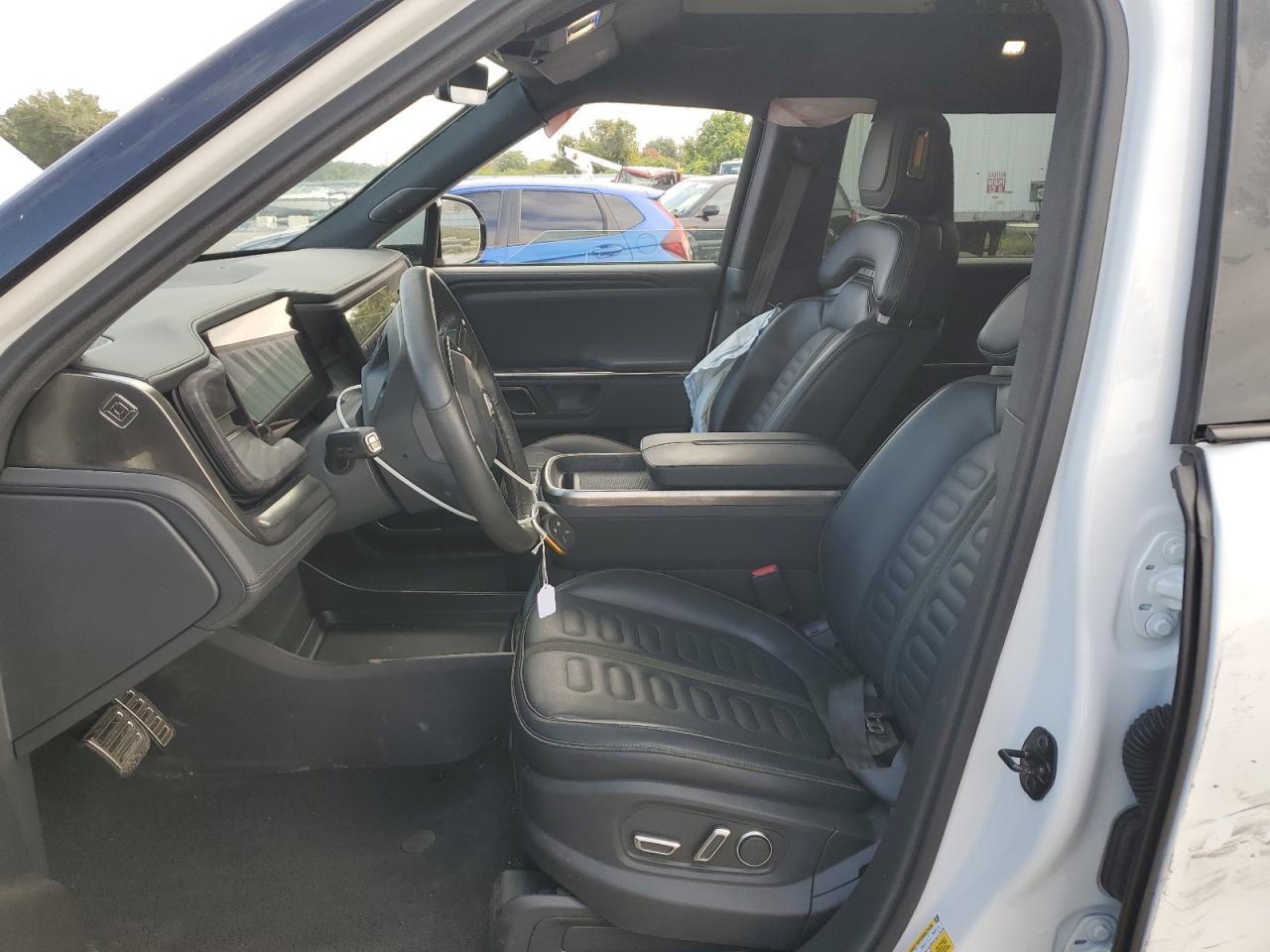 2024 Rivian R1S Adventure VIN: 7PDSGBBA0RN040075 Lot: 89470055