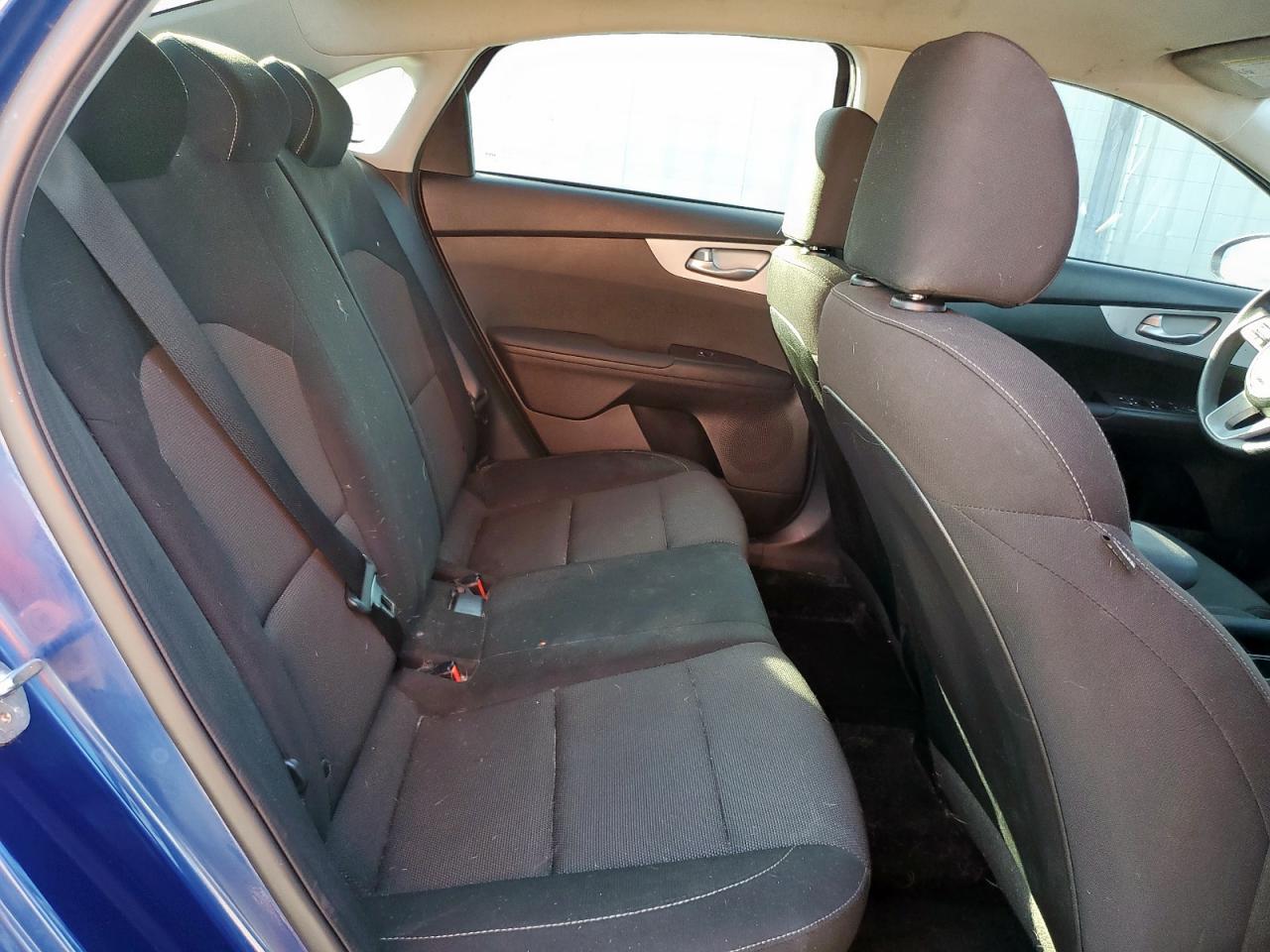 2023 Kia Forte Lx VIN: 3KPF24AD8PE581827 Lot: 82245485