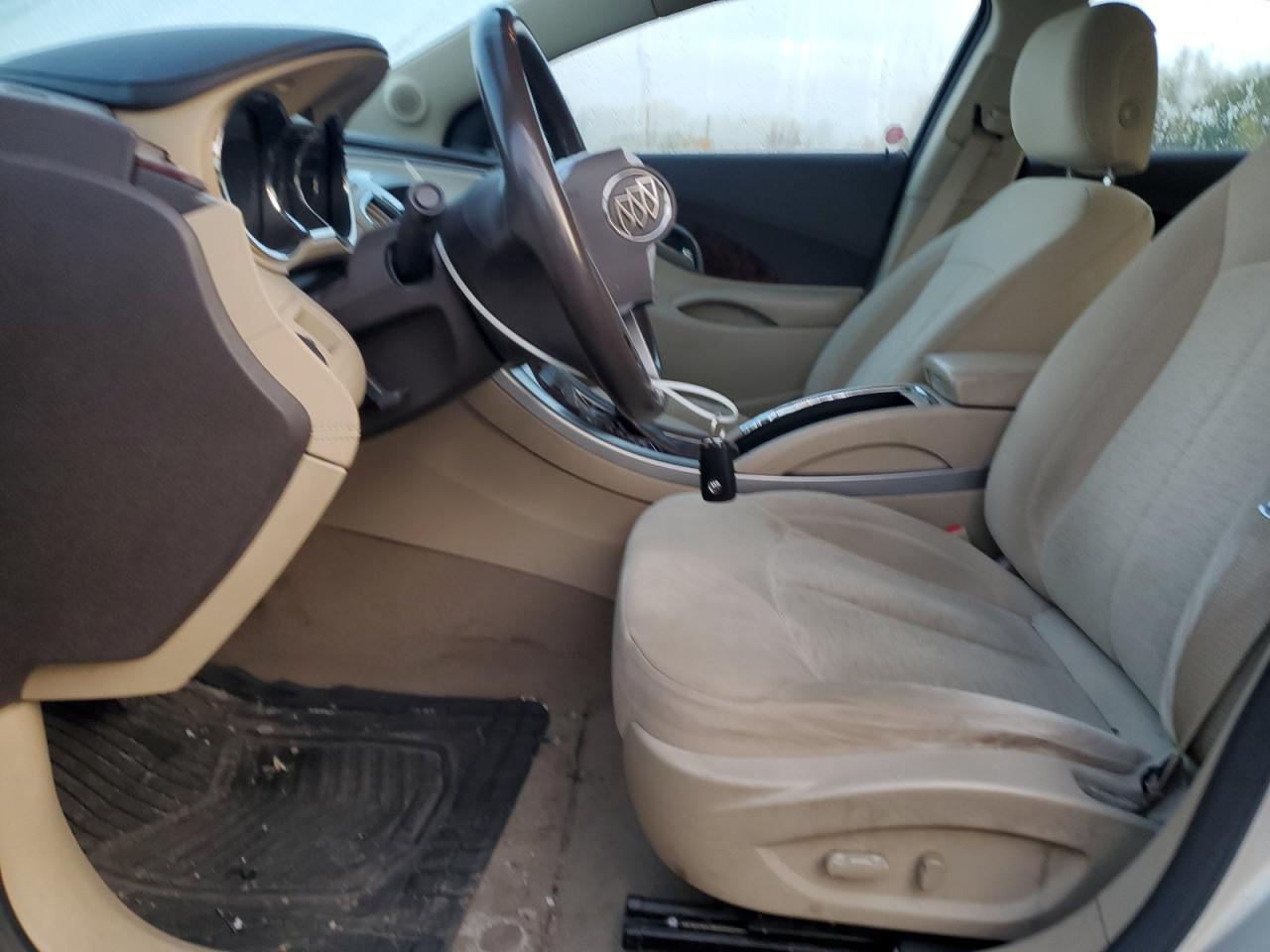 2010 Buick Allure/Lacrosse Cx VIN: 1G4GJ5EGXAF266084 Lot: 87041865