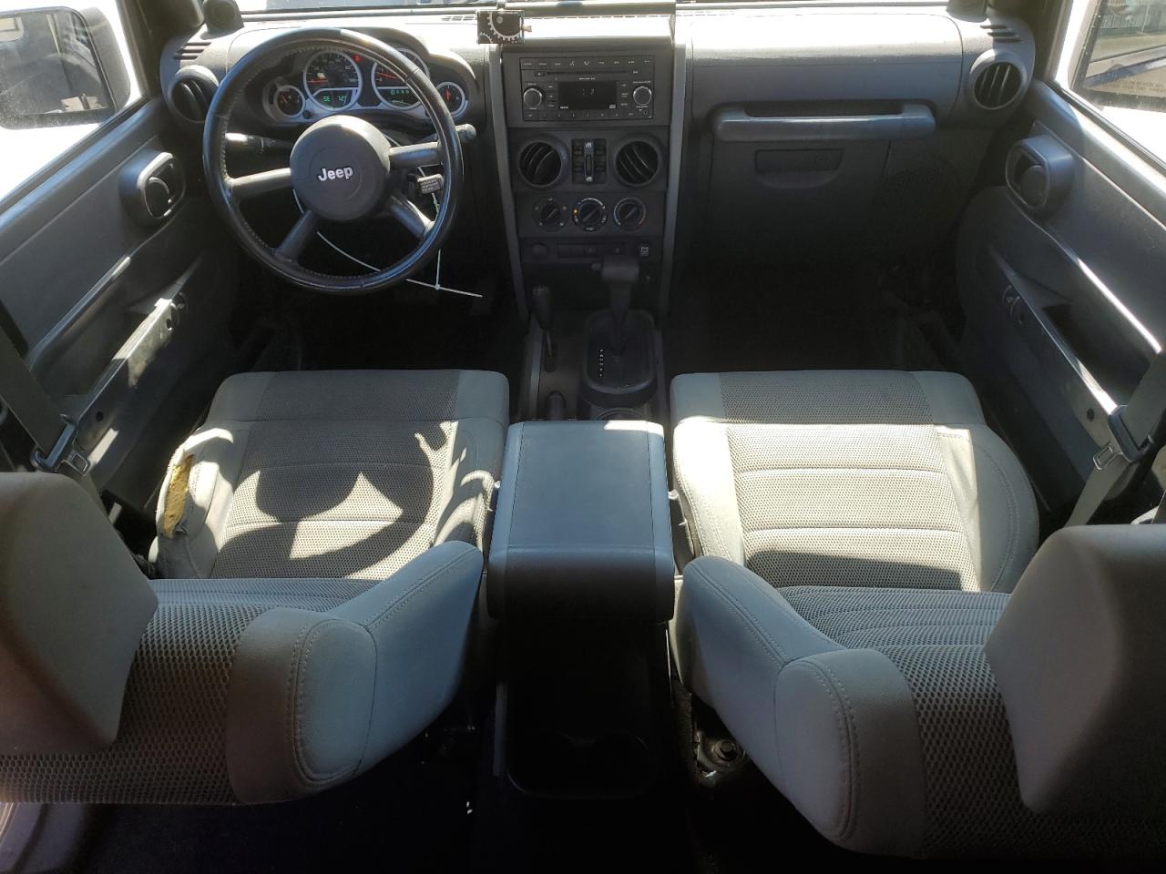 2007 Jeep Wrangler Sahara VIN: 1J4GA59127L152918 Lot: 85123165