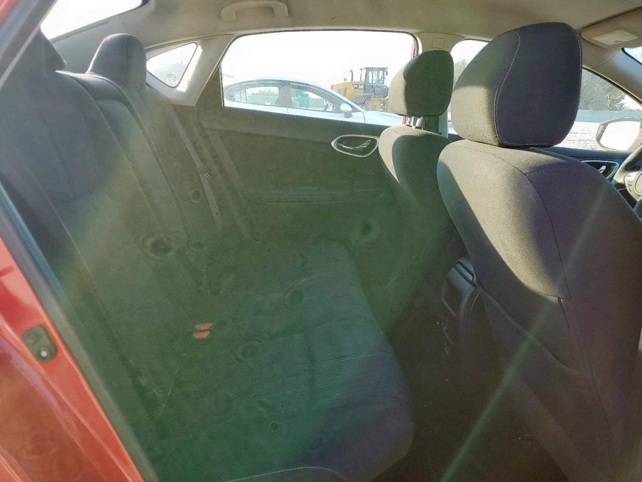 2018 Nissan Sentra S VIN: 3N1AB7AP0JL618381 Lot: 82488455