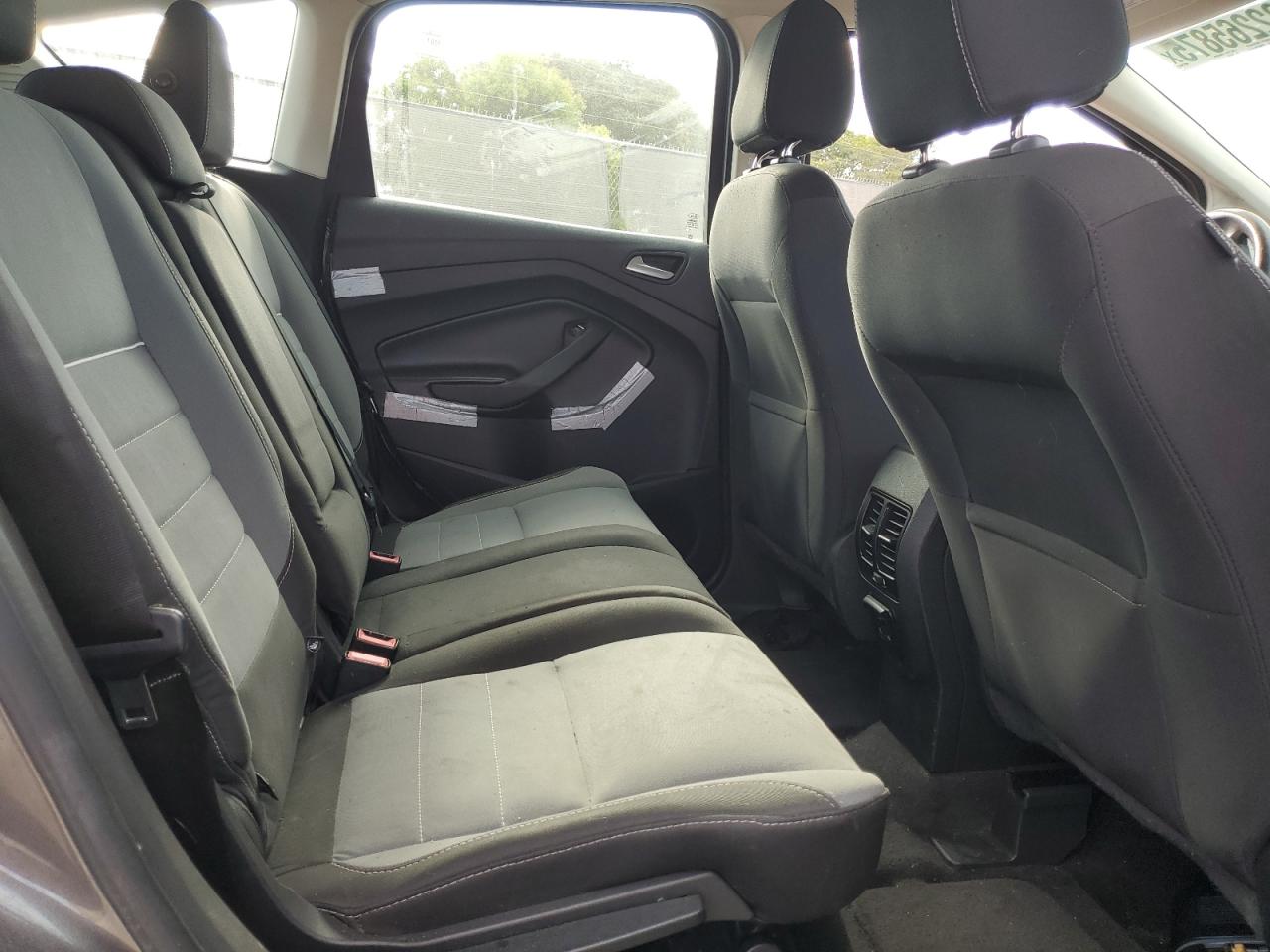 2013 Ford C-Max Se VIN: 1FADP5AU5DL555886 Lot: 82265875