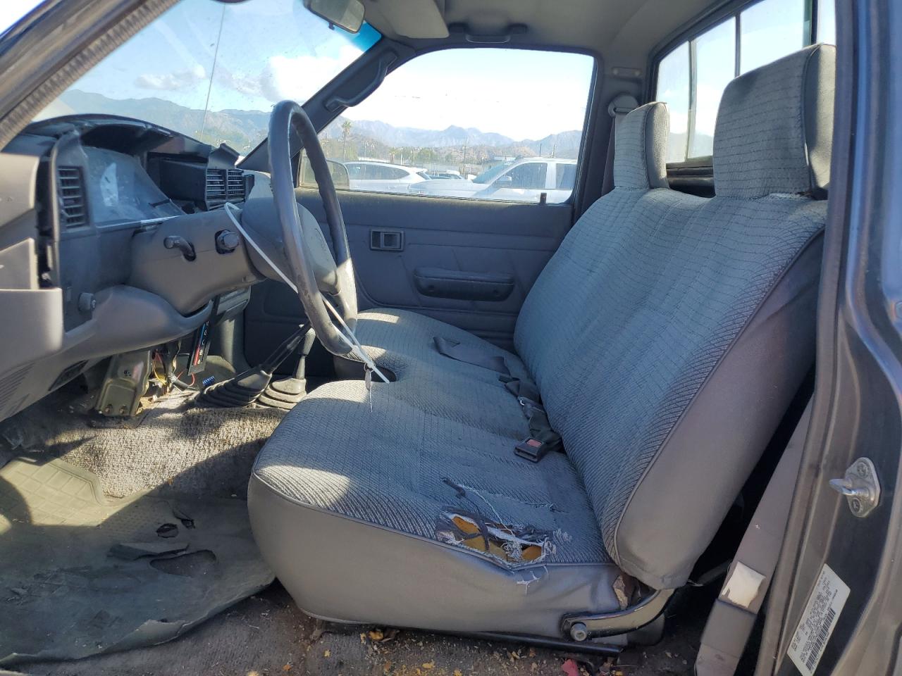 1992 Toyota Pickup 1/2 Ton Short Wheelbase Dlx VIN: 4TARN01P7NZ035122 Lot: 86678725