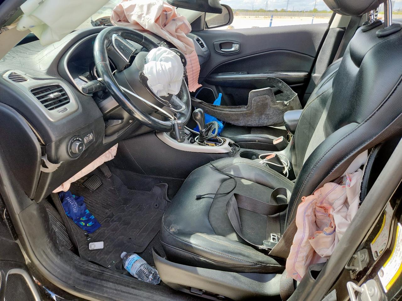 2018 Jeep Compass Latitude VIN: 3C4NJDBB1JT100668 Lot: 85493465