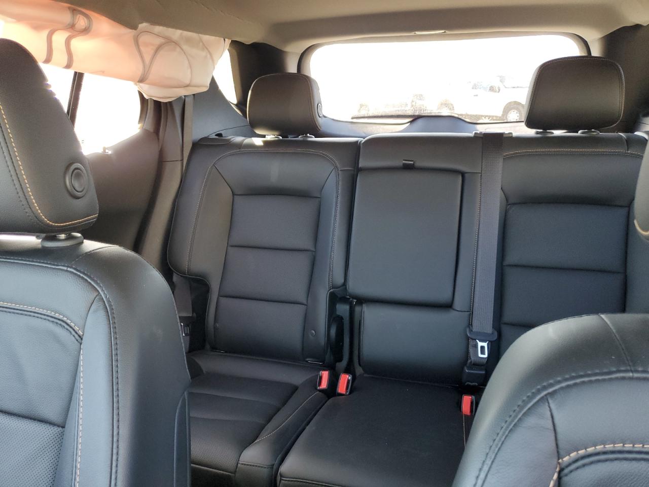 2018 Chevrolet Equinox Premier VIN: 2GNAXWEX5J6189432 Lot: 82363975