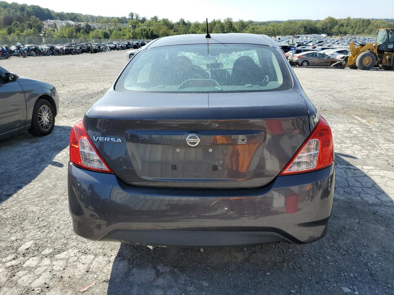 2015 Nissan Versa S VIN: 3N1CN7AP0FL907817 Lot: 84435985