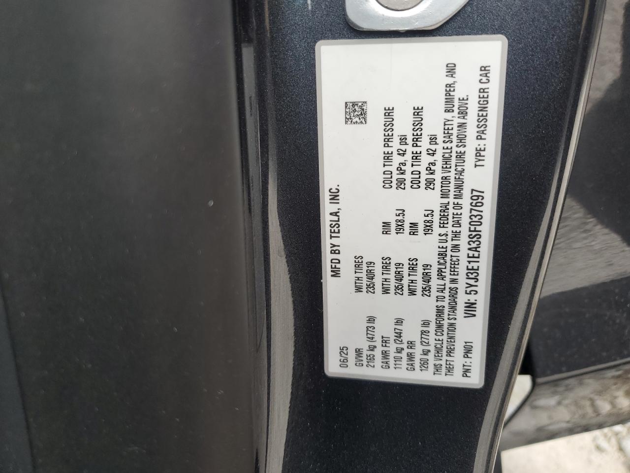 2025 Tesla Model 3 VIN: 5YJ3E1EA3SF037697 Lot: 86879665