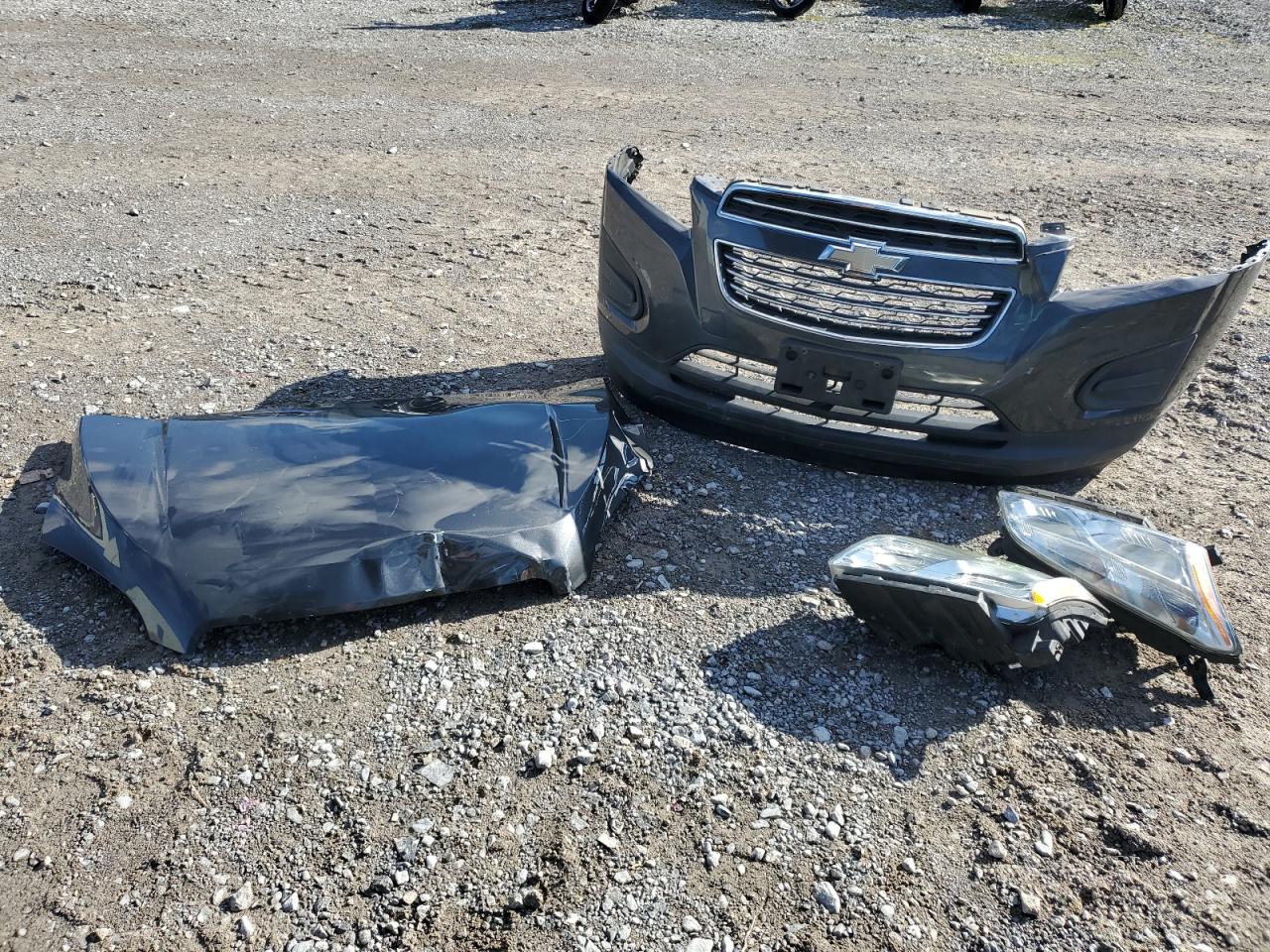 2016 Chevrolet Trax Ls VIN: 3GNCJKSB9GL253729 Lot: 90147535