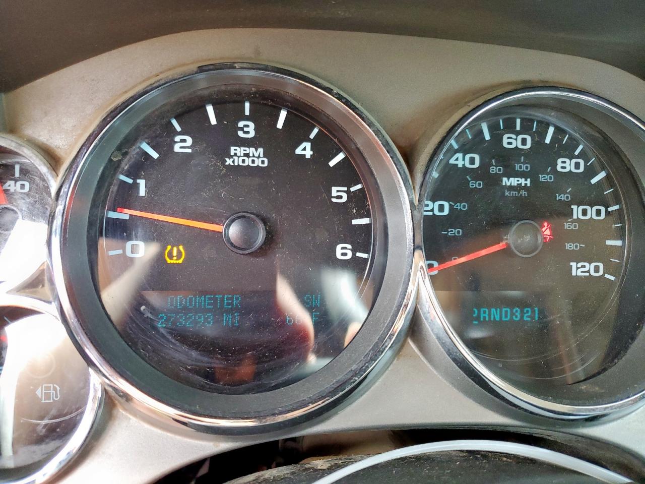 2010 Chevrolet Silverado C1500 Lt VIN: 3GCRCSEA1AG127655 Lot: 84185655