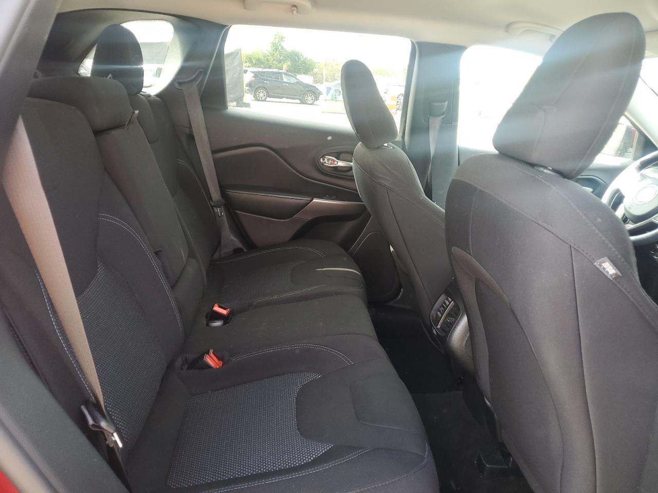 2020 Jeep Cherokee Latitude VIN: 1C4PJLCBXLD653457 Lot: 85158855