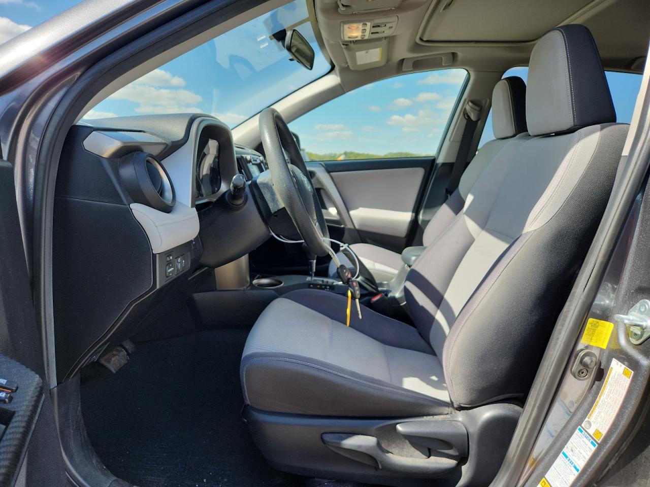 2015 Toyota Rav4 Xle VIN: JTMRFREV1FD138131 Lot: 84538455