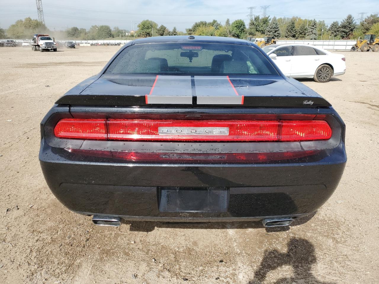 2011 Dodge Challenger VIN: 2B3CJ4DG2BH541415 Lot: 84647005