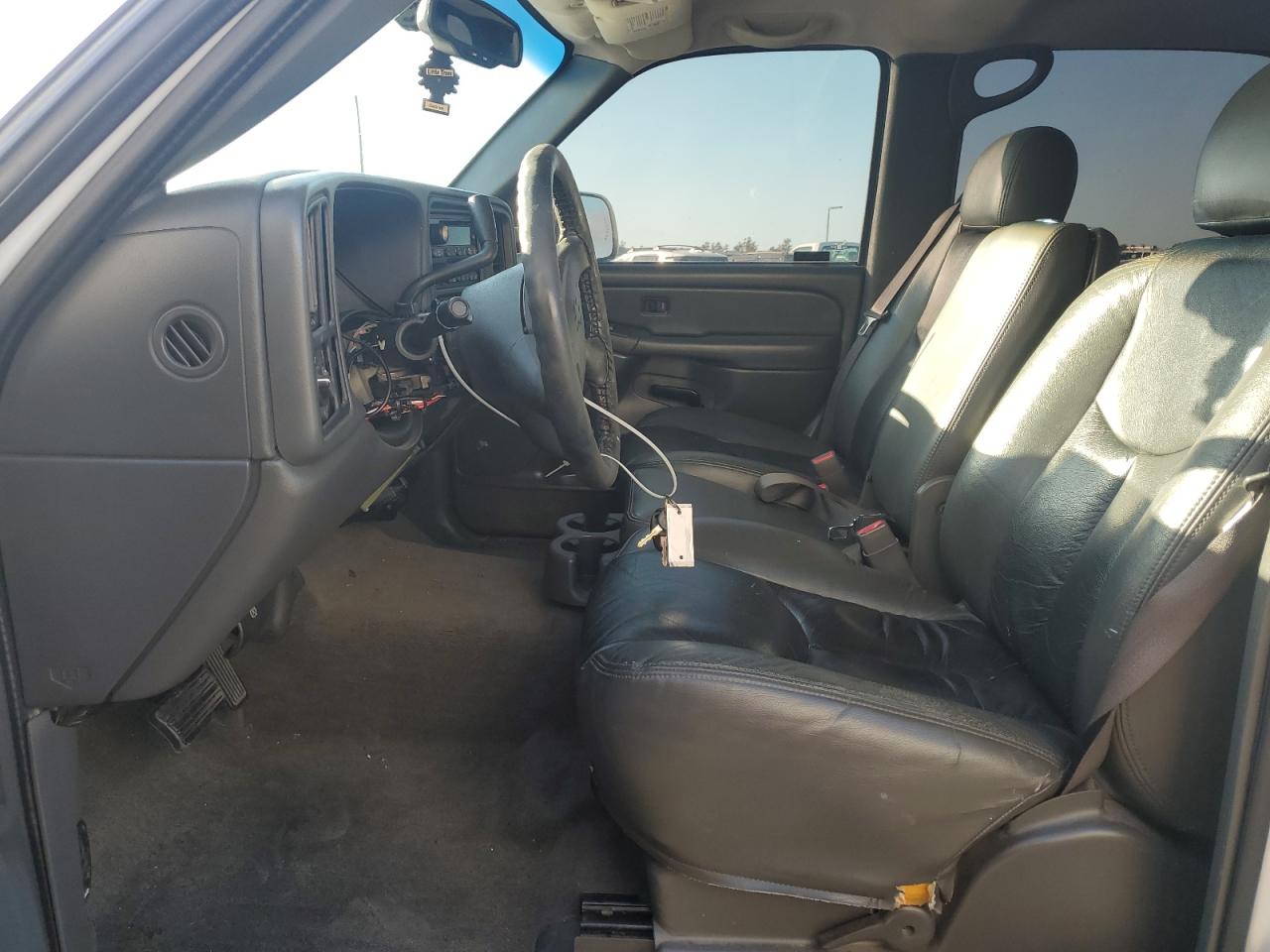 2005 Chevrolet Silverado C2500 Heavy Duty VIN: 1GCHC23295F849423 Lot: 82462075