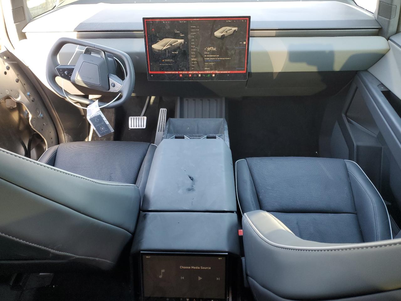 2025 Tesla Cybertruck VIN: 7G2CEHED7SA071428 Lot: 86449095