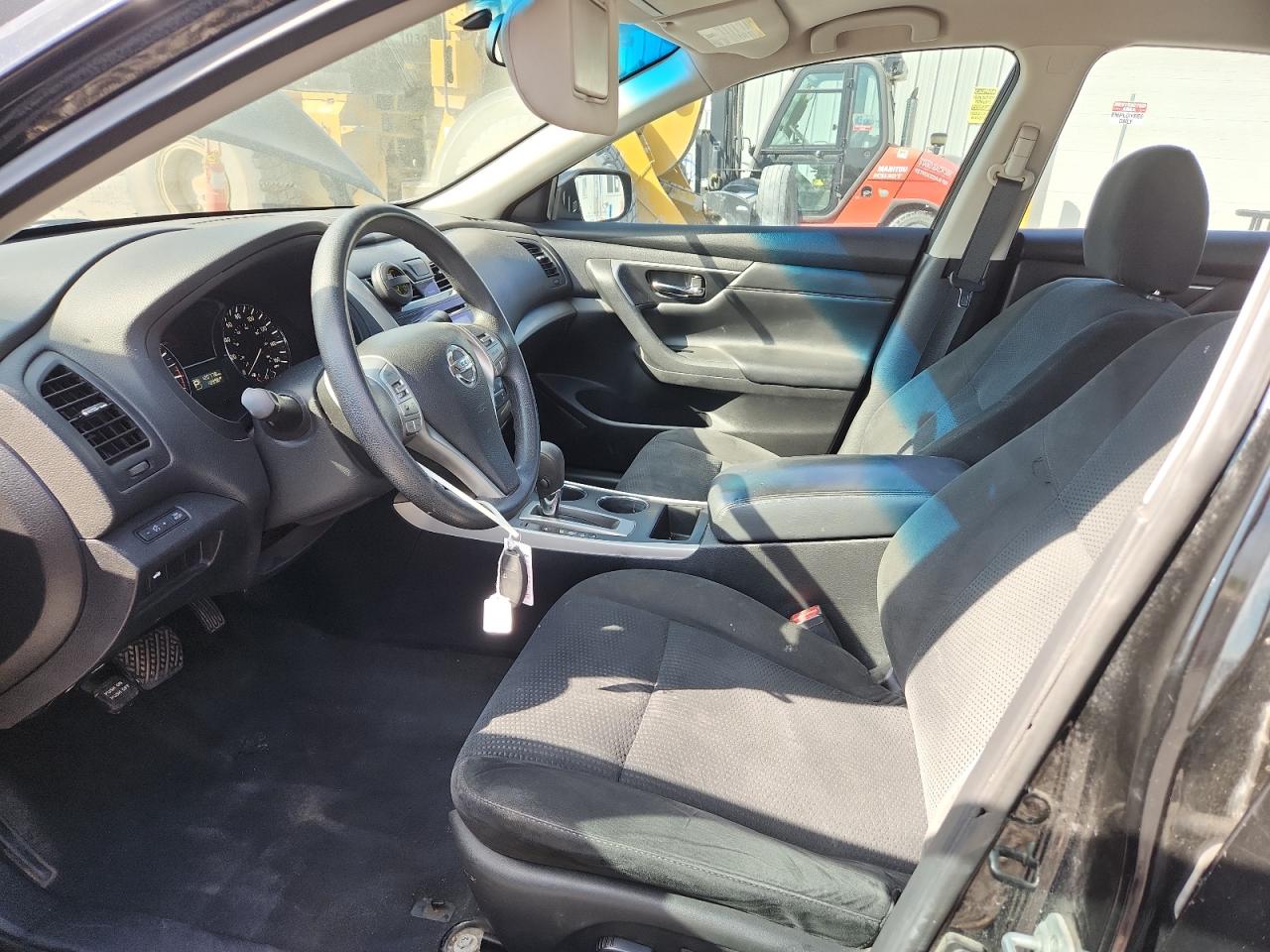 2015 Nissan Altima 2.5 VIN: 1N4AL3AP9FN910806 Lot: 81686965
