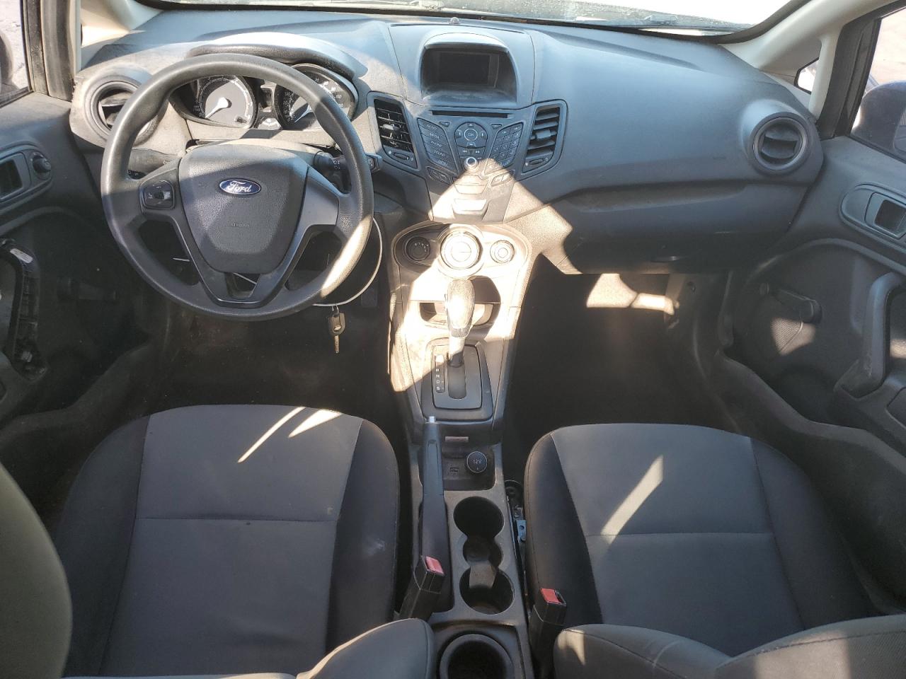 2018 Ford Fiesta S VIN: 3FADP4AJ5JM134728 Lot: 82651215