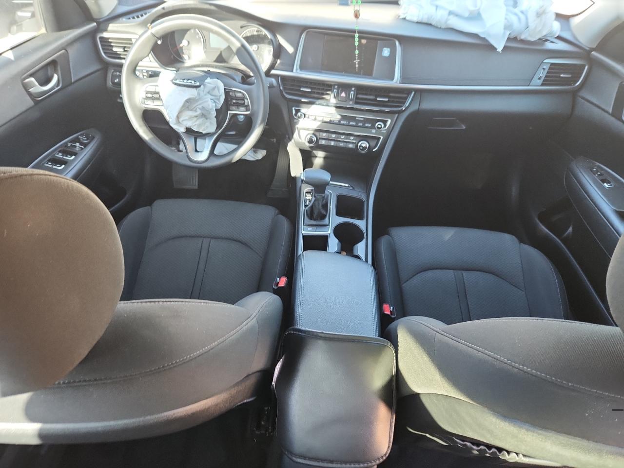 2018 Kia Optima Lx VIN: KNAGT4L32J5205856 Lot: 87235975