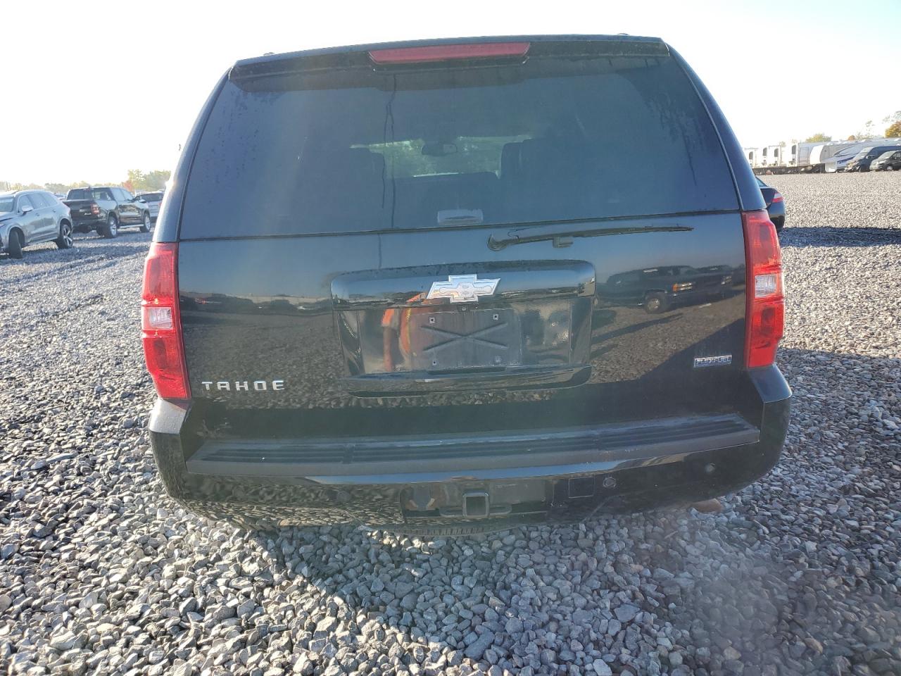 2008 Chevrolet Tahoe K1500 VIN: 1GNFK13038R122615 Lot: 86270345