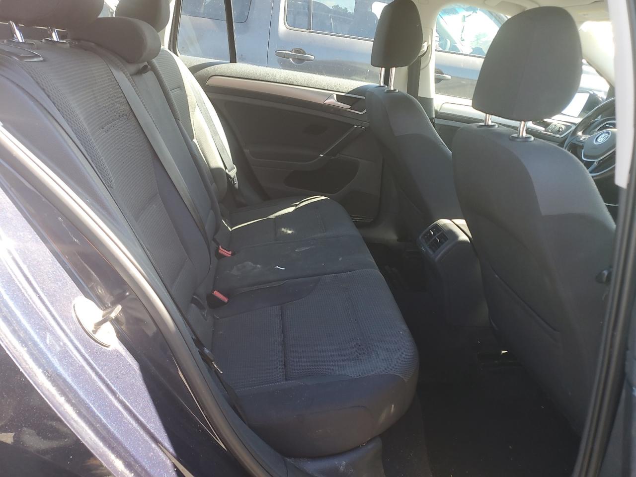 2016 Volkswagen Golf Sportwagen S VIN: 3VWC17AU5GM516864 Lot: 84259385