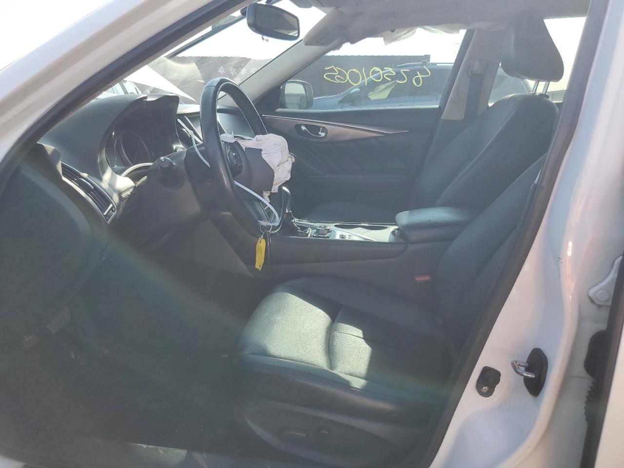 2015 Infiniti Q50 Base VIN: JN1BV7AR3FM413258 Lot: 82501065