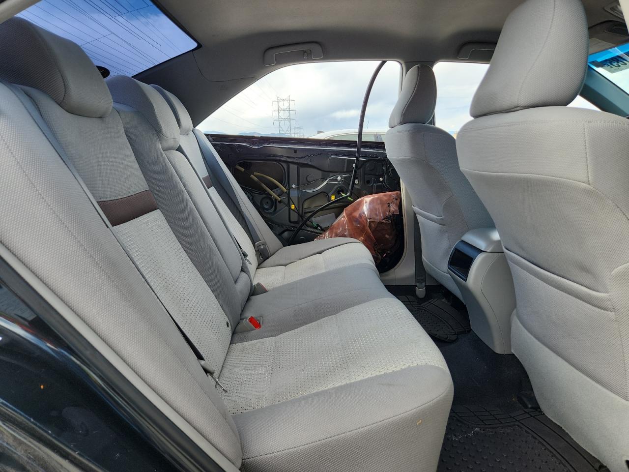 2012 Toyota Camry Base VIN: 4T1BF1FK3CU073748 Lot: 86144185