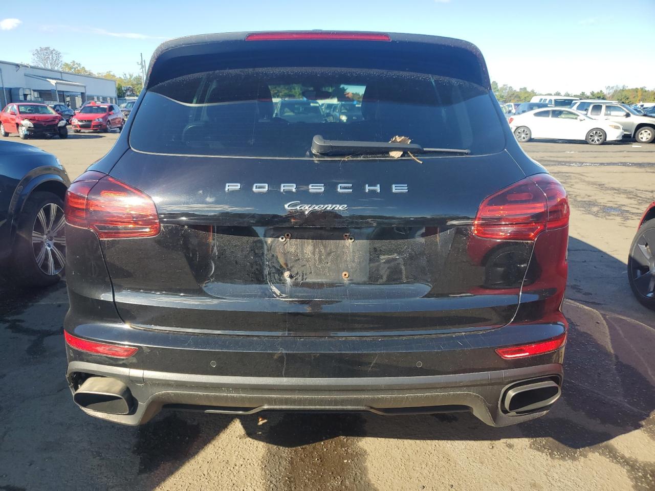 2017 Porsche Cayenne VIN: WP1AA2A26HKA81100 Lot: 81268415