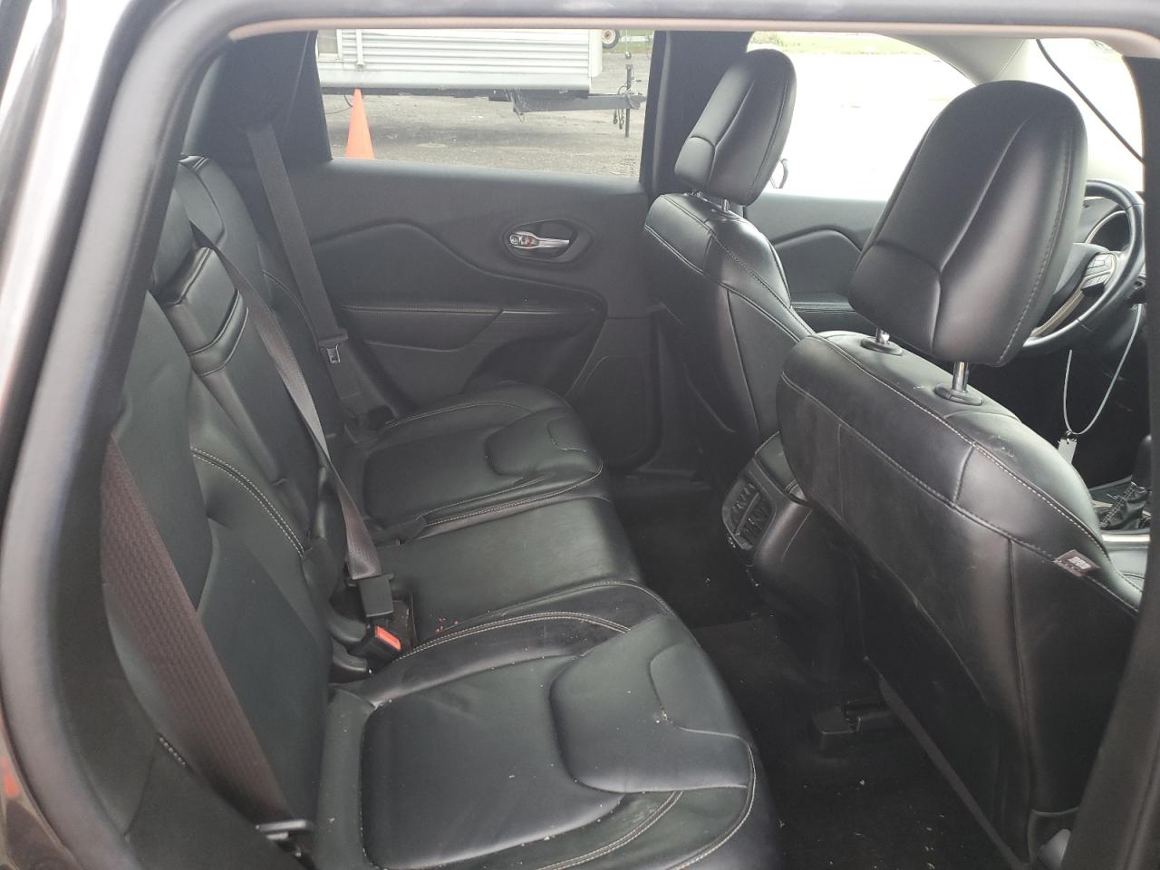 2015 Jeep Cherokee Limited VIN: 1C4PJMDS4FW587565 Lot: 82506455