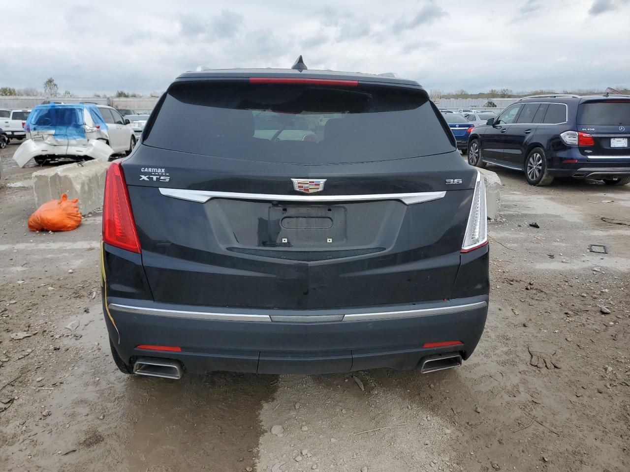 2018 Cadillac Xt5 Luxury VIN: 1GYKNCRS5JZ236828 Lot: 90354895