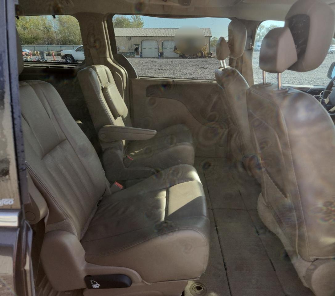 2014 Chrysler Town & Country Touring L VIN: 2C4RC1CG5ER312776 Lot: 90029755
