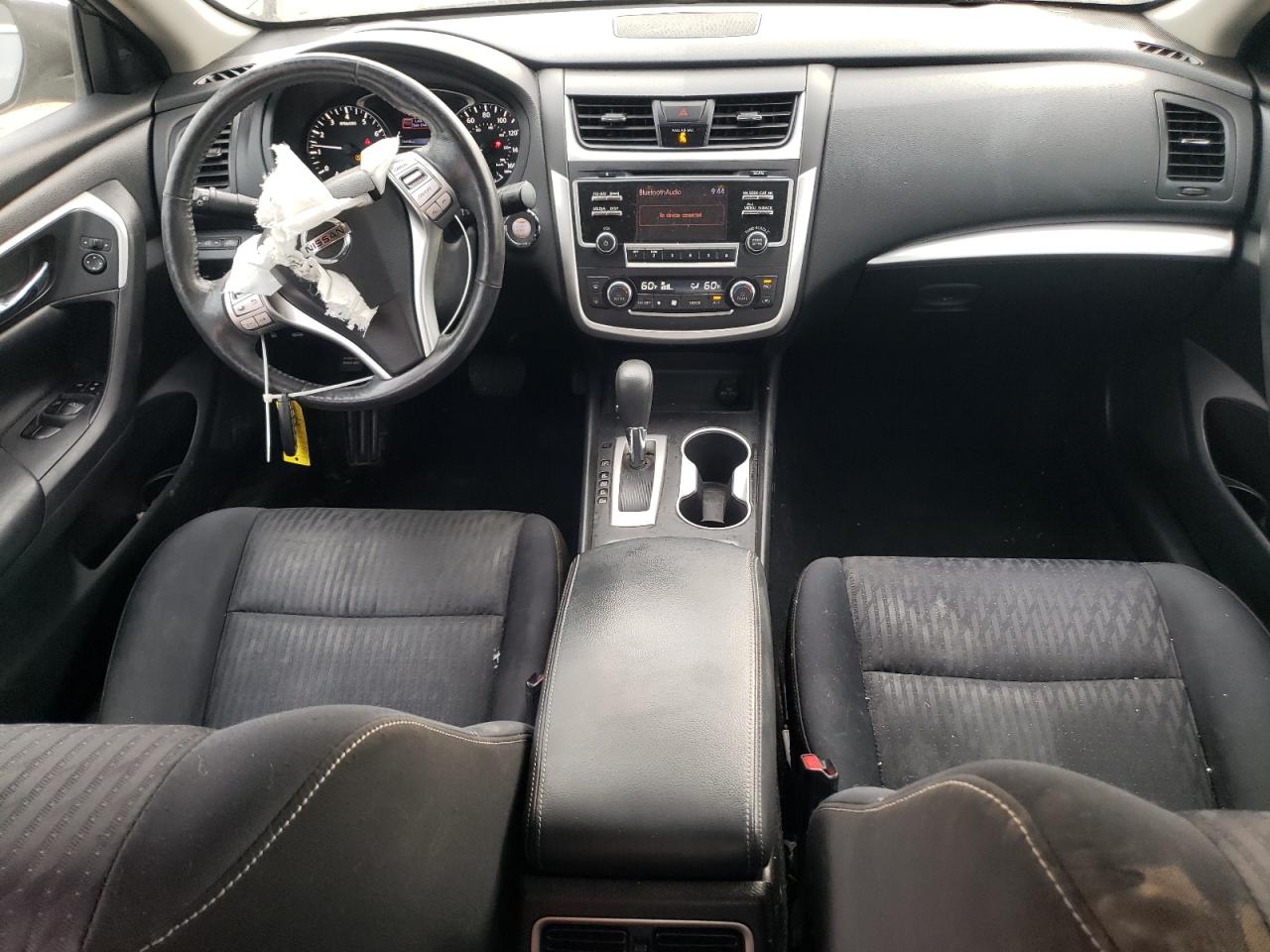 2017 Nissan Altima 2.5 VIN: 1N4AL3AP8HC940135 Lot: 82335125