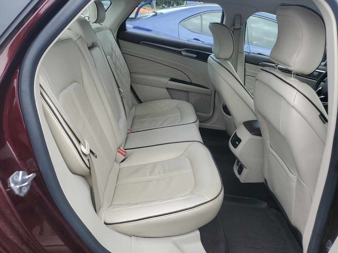 2017 Ford Fusion Titanium VIN: 3FA6P0D91HR175695 Lot: 84728215