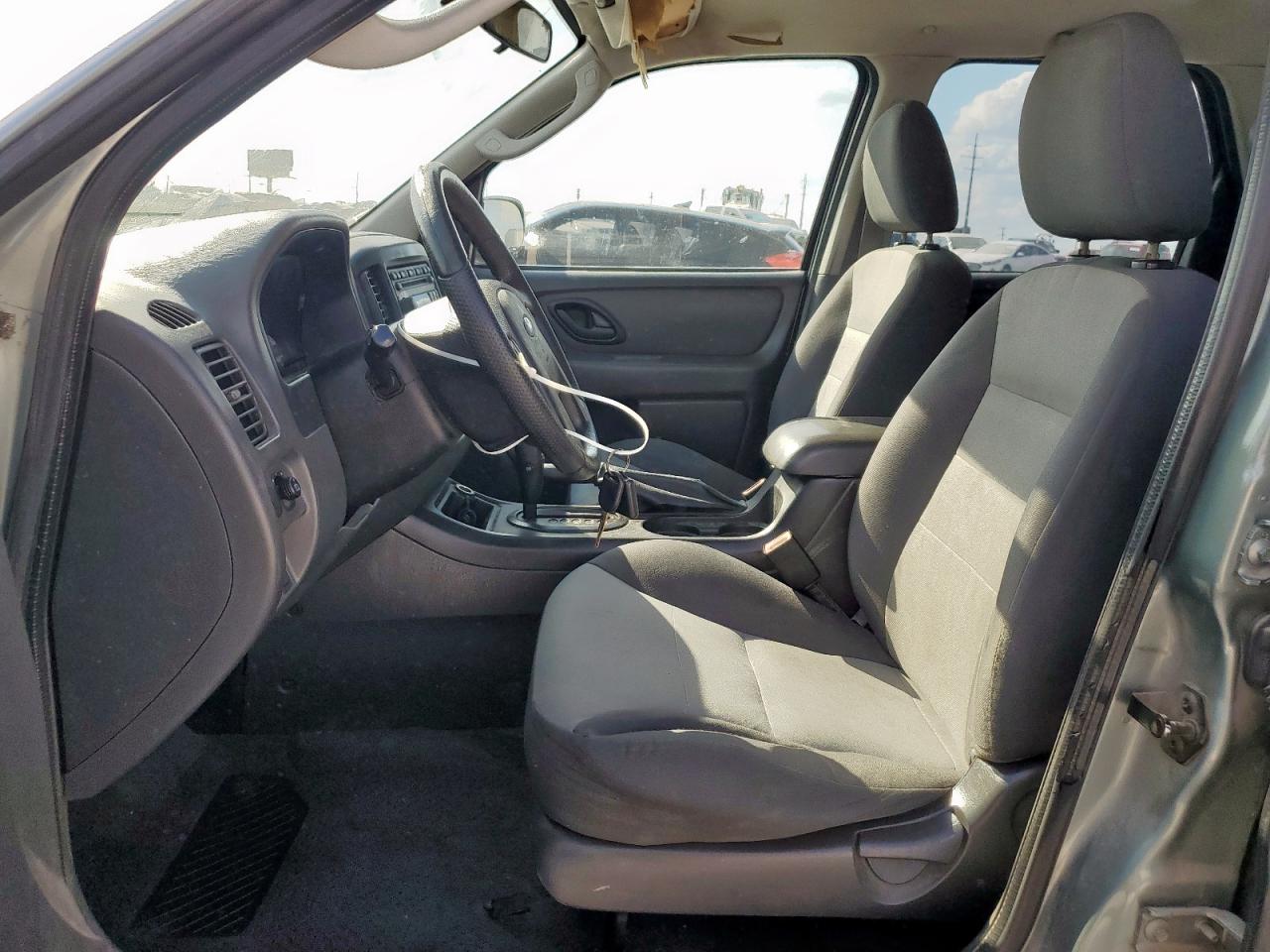 2007 Ford Escape Xls VIN: 1FMYU02Z47KB43661 Lot: 85746915