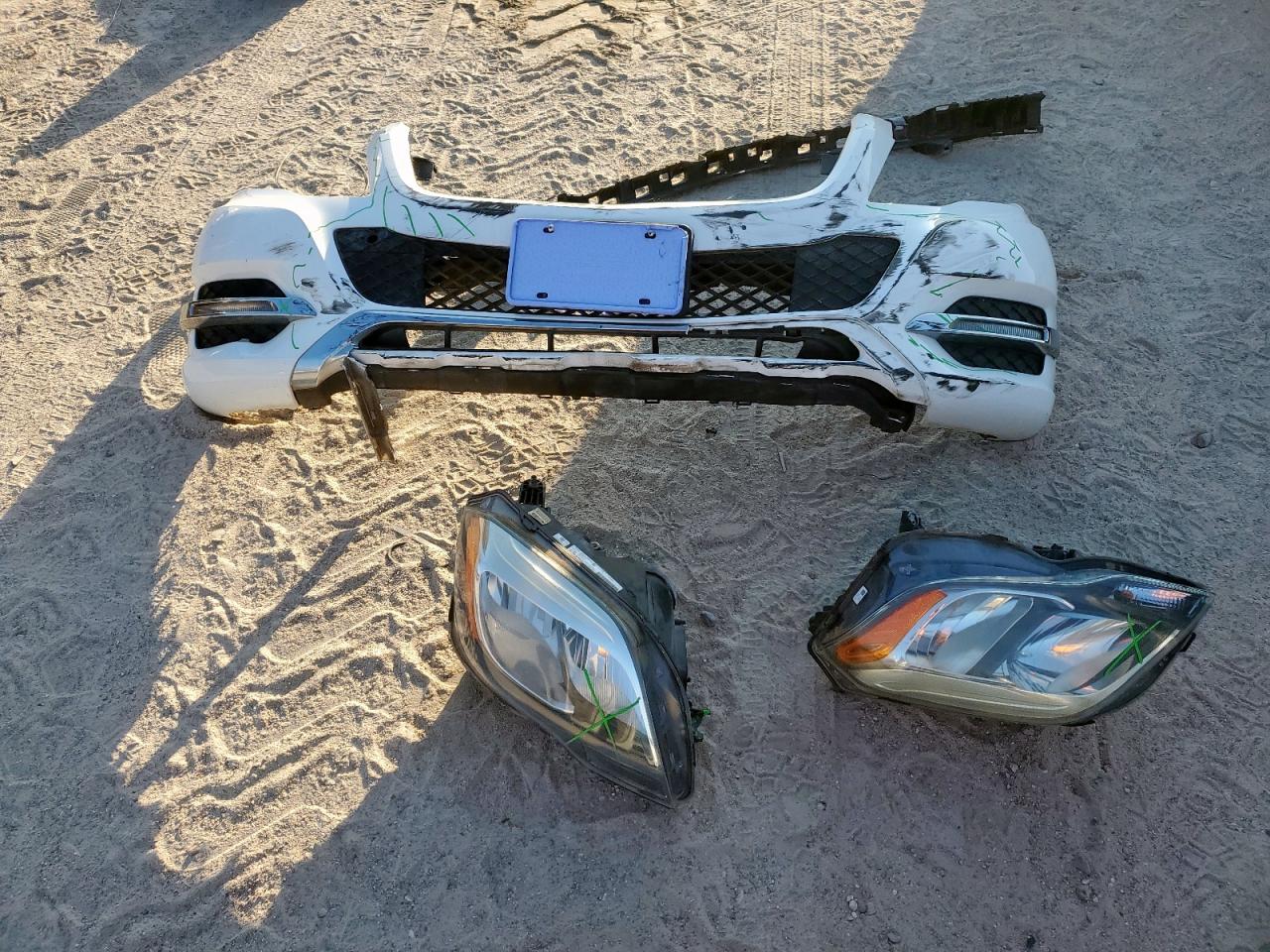 2015 Mercedes-Benz Glk 350 VIN: WDCGG5HB5FG417945 Lot: 86428585