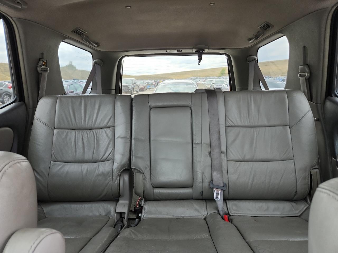 2004 Toyota Sequoia Limited VIN: 5TDBT48A14S232517 Lot: 82325005