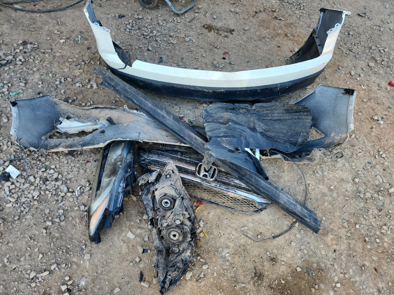 2017 Honda Pilot Exl VIN: 5FNYF6H59HB103841 Lot: 85179825