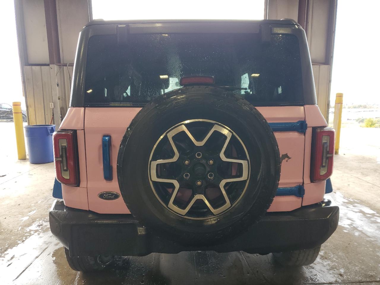 2022 Ford Bronco Base VIN: 1FMDE5AP2NLB87612 Lot: 87096115