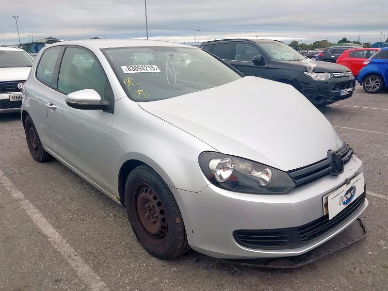 2009 VOLKSWAGEN GOLF S 