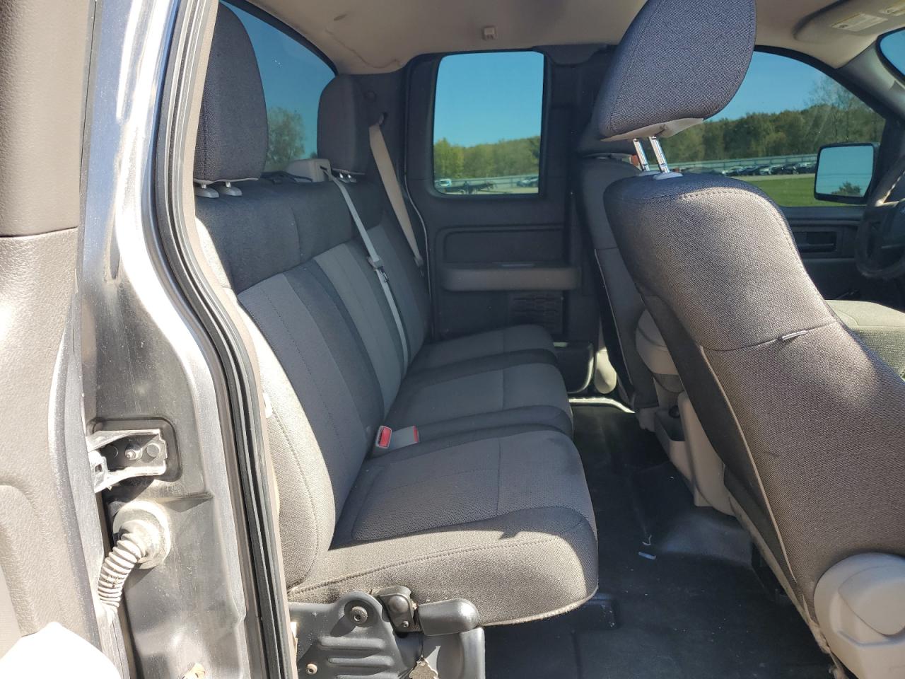 2010 Ford F150 Super Cab VIN: 1FTEX1CW3AFC95830 Lot: 82580485