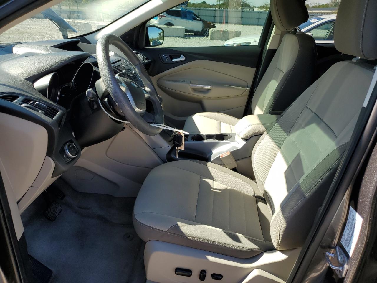 2015 Ford Escape Se VIN: 1FMCU0G79FUB82413 Lot: 85859835