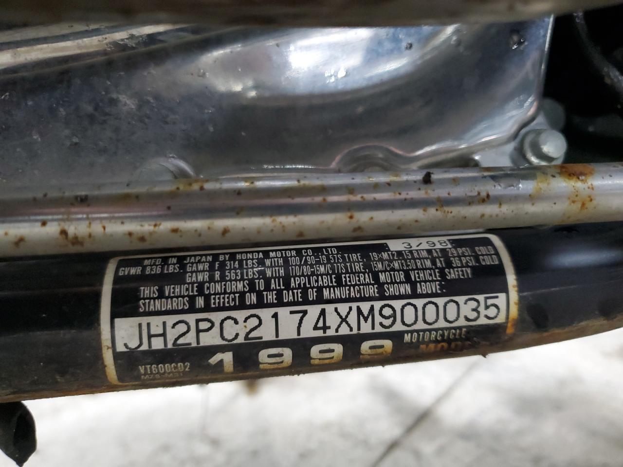 1999 Honda Vt600 Cd2 VIN: JH2PC2174XM900035 Lot: 84942515