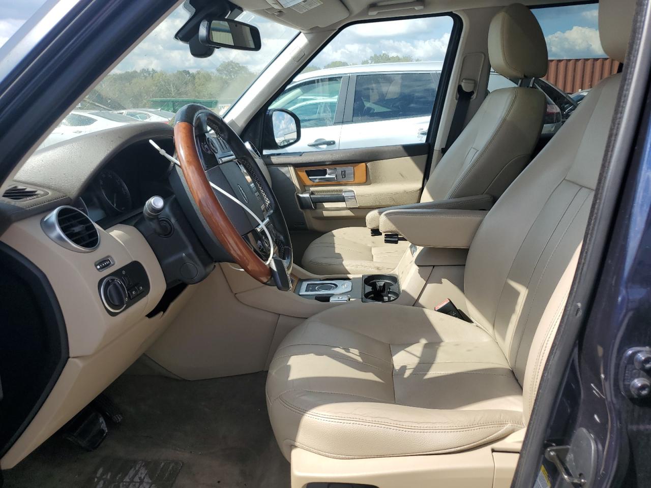 2016 Land Rover Lr4 Hse VIN: SALAG2V68GA820316 Lot: 84914795