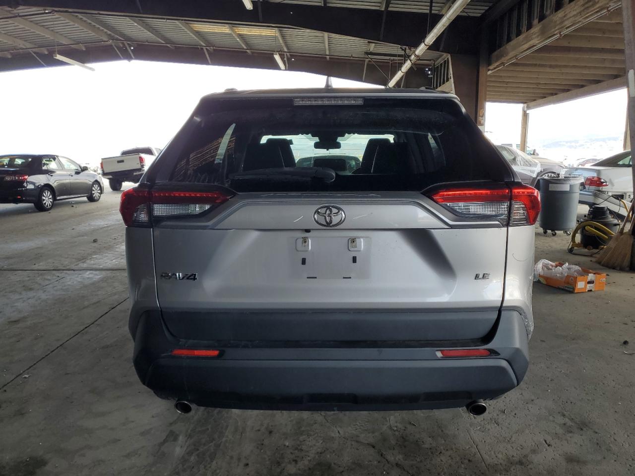 2019 Toyota Rav4 Le VIN: JTMH1RFVXKD507071 Lot: 85334205