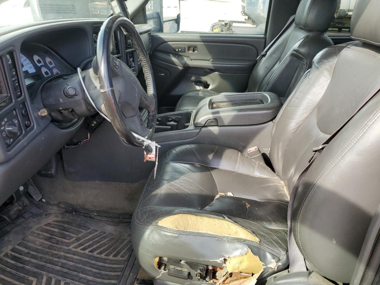 2004 Chevrolet Silverado K2500 Heavy Duty VIN: 1GCHK23174F153085 Lot: 86464905