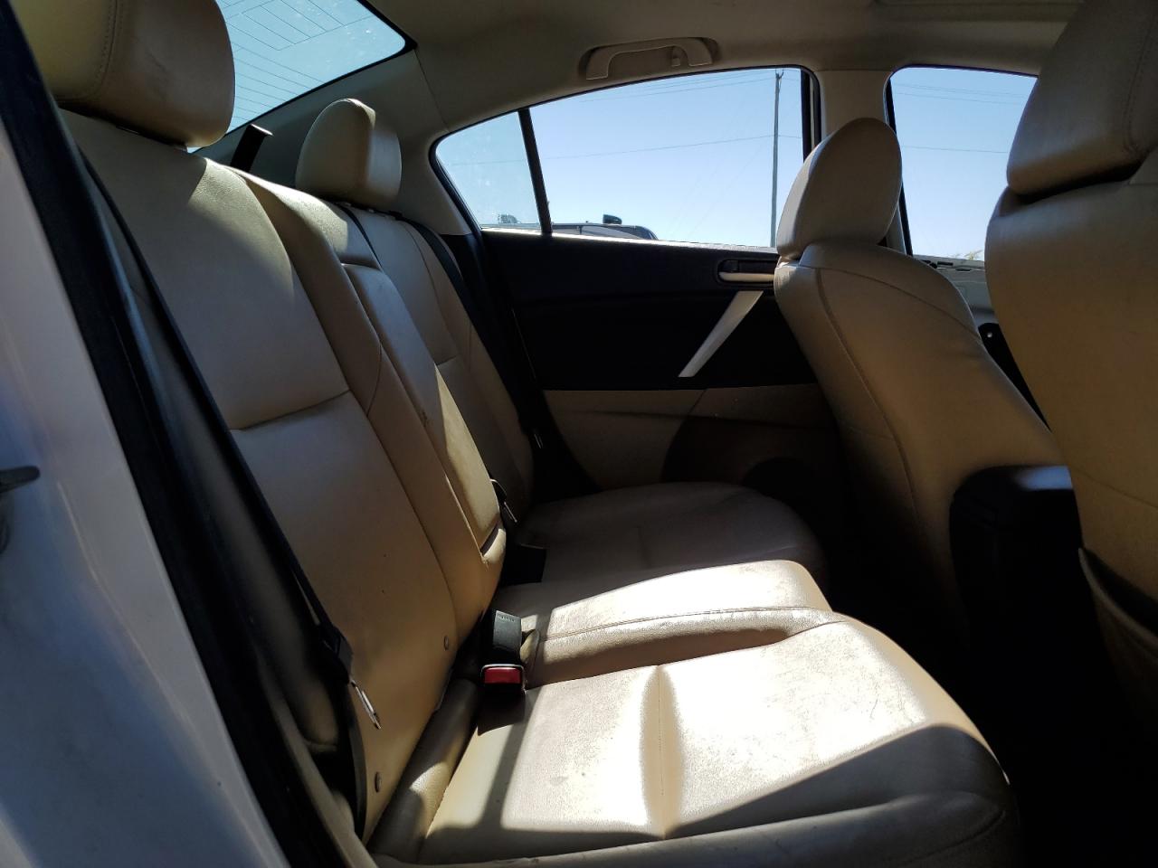 2010 Mazda 3 S VIN: JM1BL1S60A1233797 Lot: 87256775