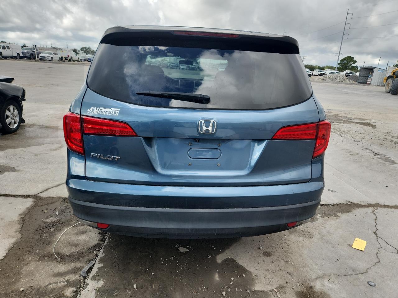 2018 Honda Pilot Lx VIN: 5FNYF5H10JB026029 Lot: 85525945