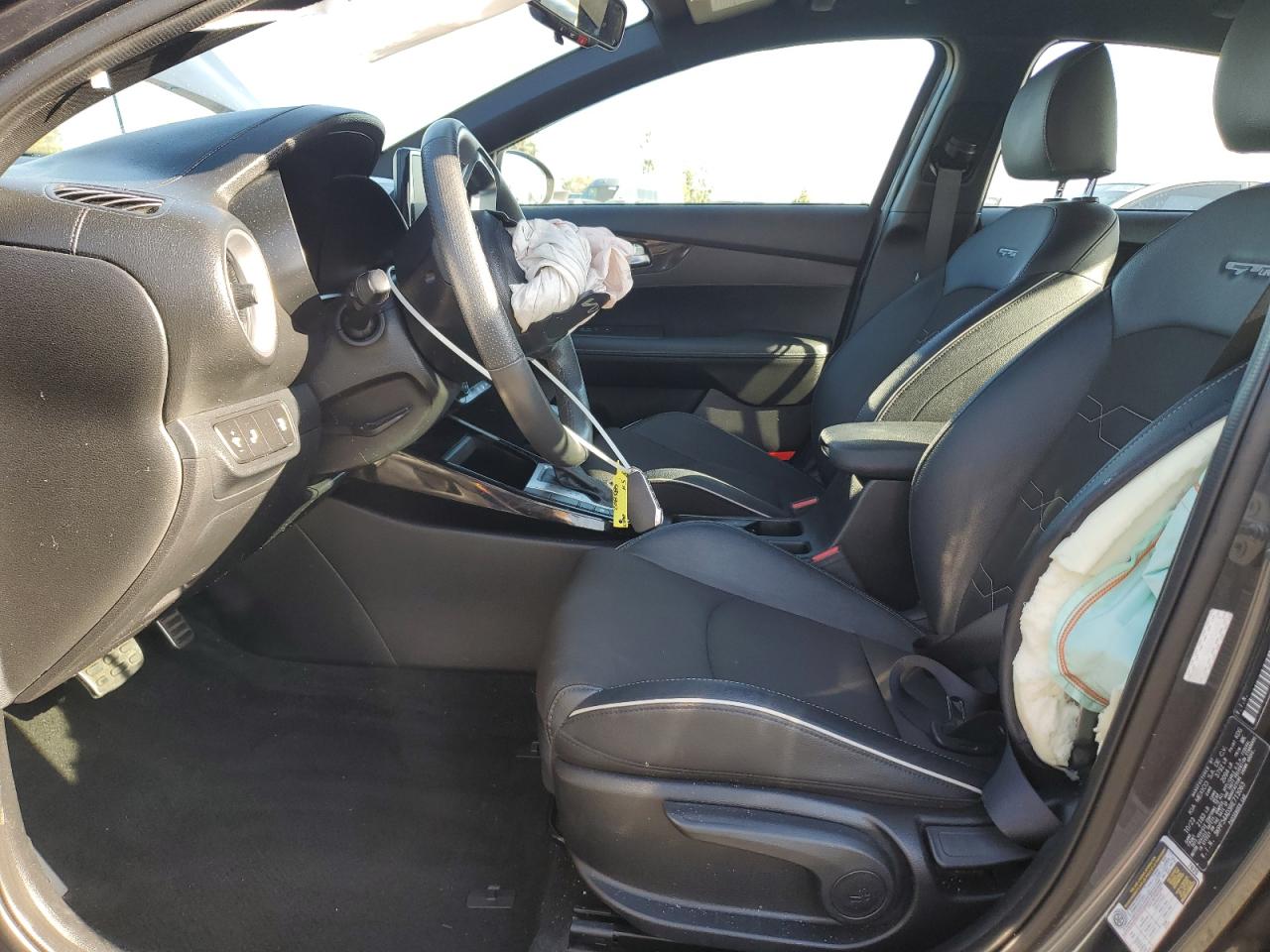 2024 Kia Forte Gt Line VIN: 3KPF54AD3RE713063 Lot: 82297205